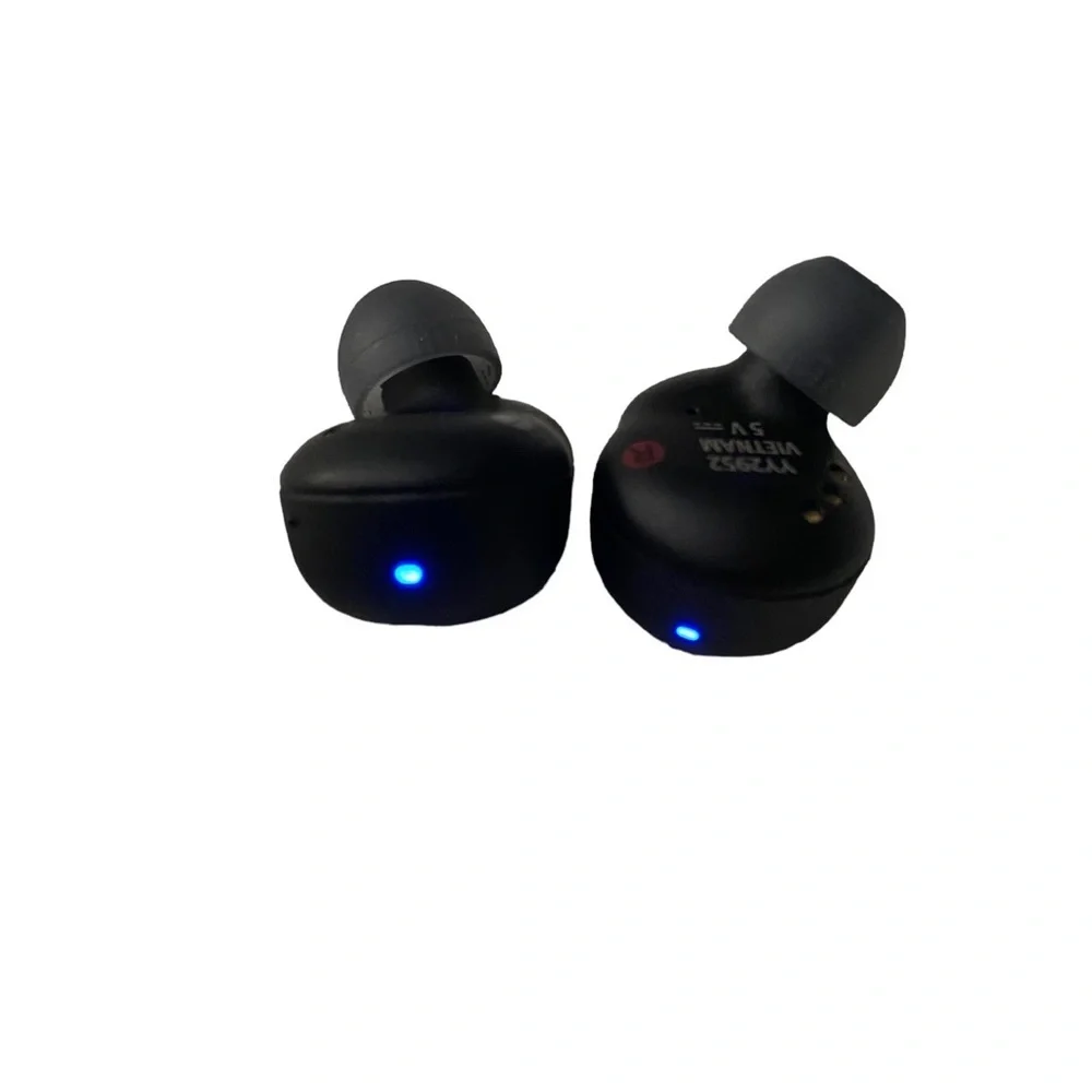 WF-C500 Truly Wireless In-ear Headphones and Charging Case